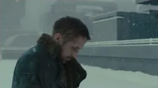 Bearded man in fur jacket in snow — Blade Runner 2049