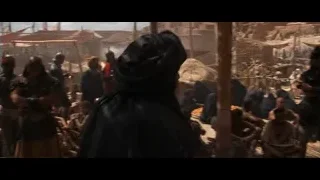Man speaking to crowd in desert — Gladiator