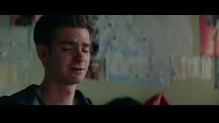 young girl's face with closed eyes — The Amazing Spider Man 2