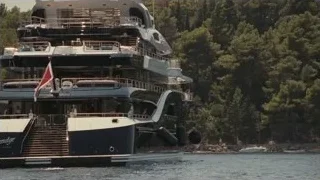Large luxury yacht sailing on water — Succession